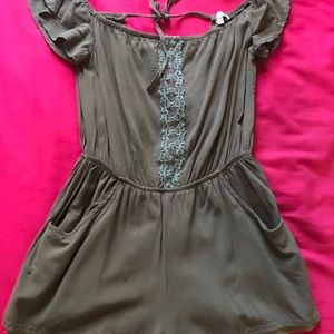 Army green romper